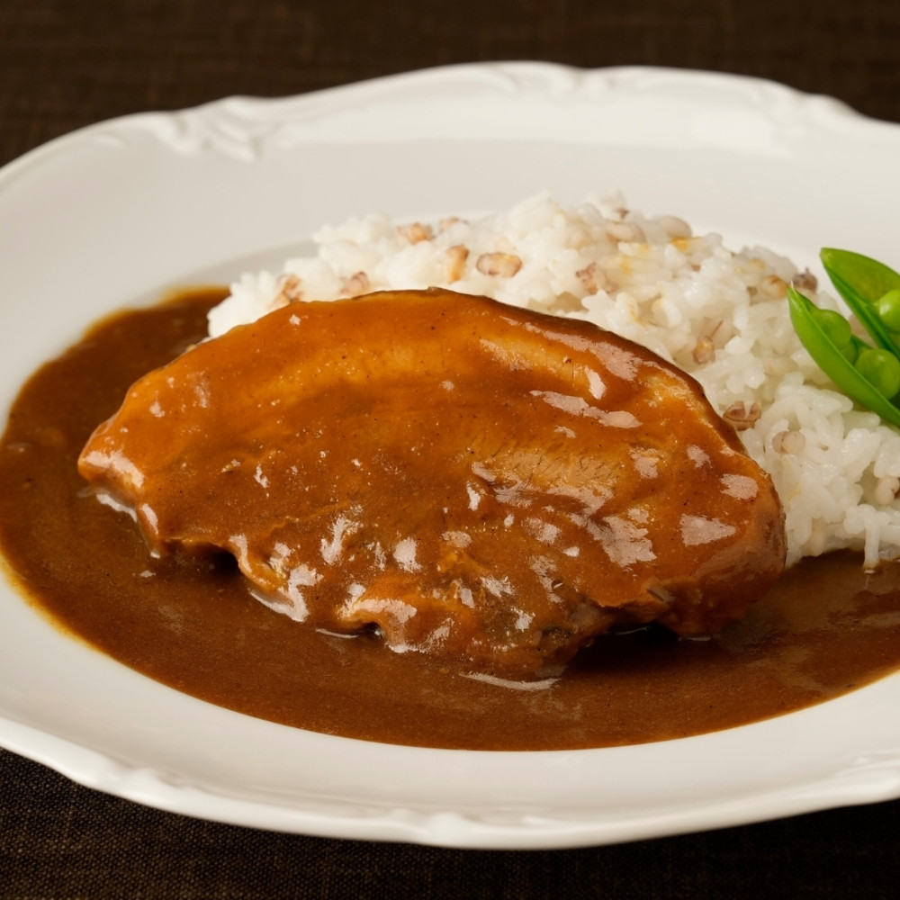 沖縄県産豚あぐ~を使用