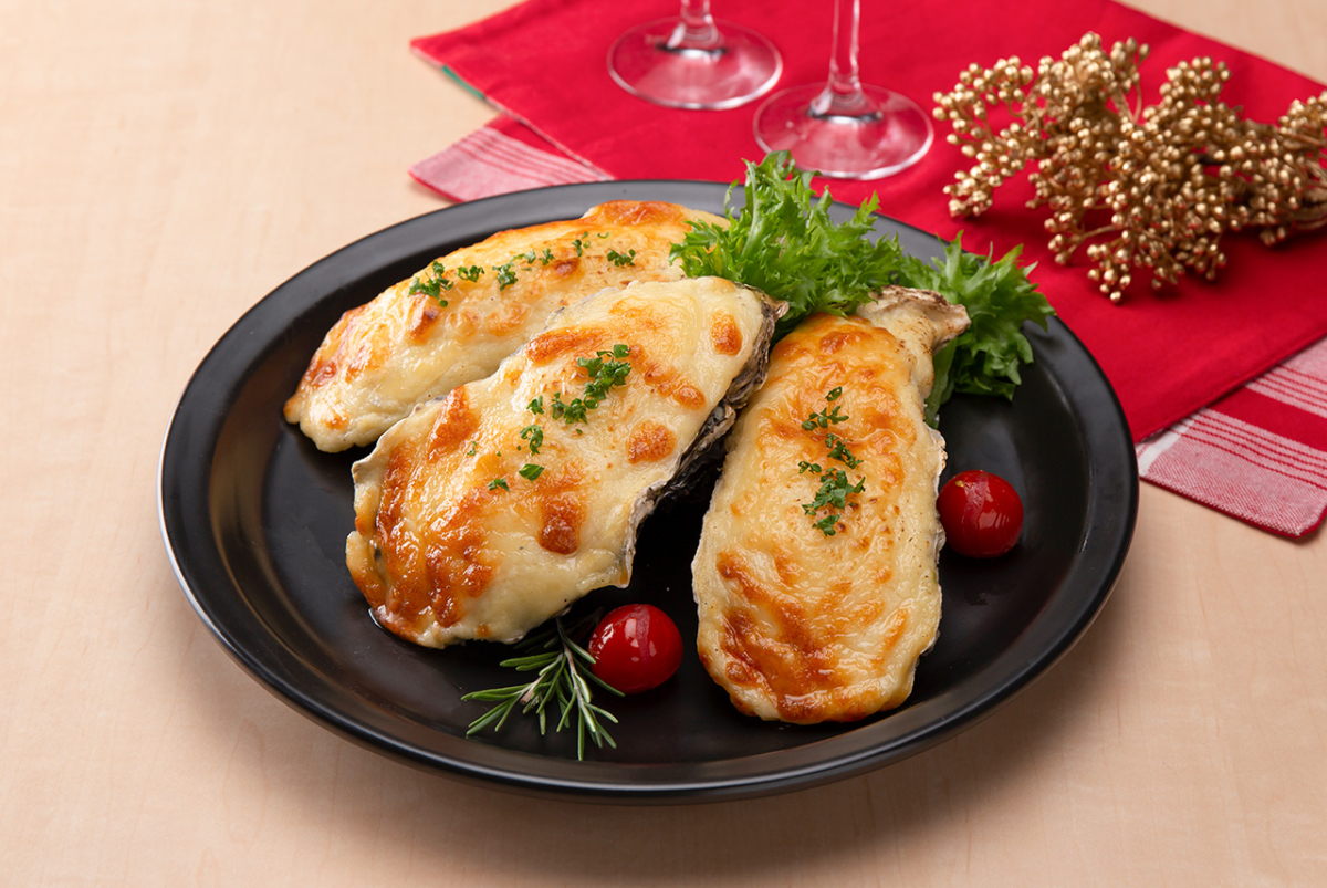 特大牡蠣グラタン《牡蠣2粒入り》