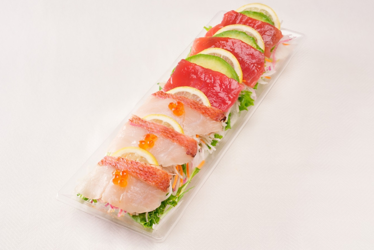 海の幸のご馳走カルパッチョ風サラダパック(マグロ・金目鯛)
